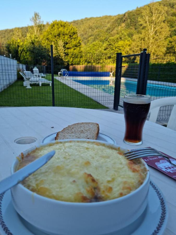 Poupehan Auberge Le Vieux Moulin מראה חיצוני תמונה