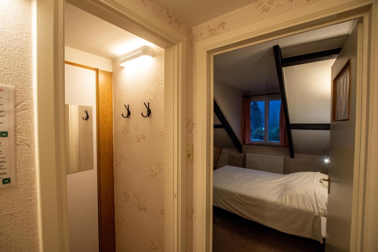Poupehan Auberge Le Vieux Moulin מראה חיצוני תמונה