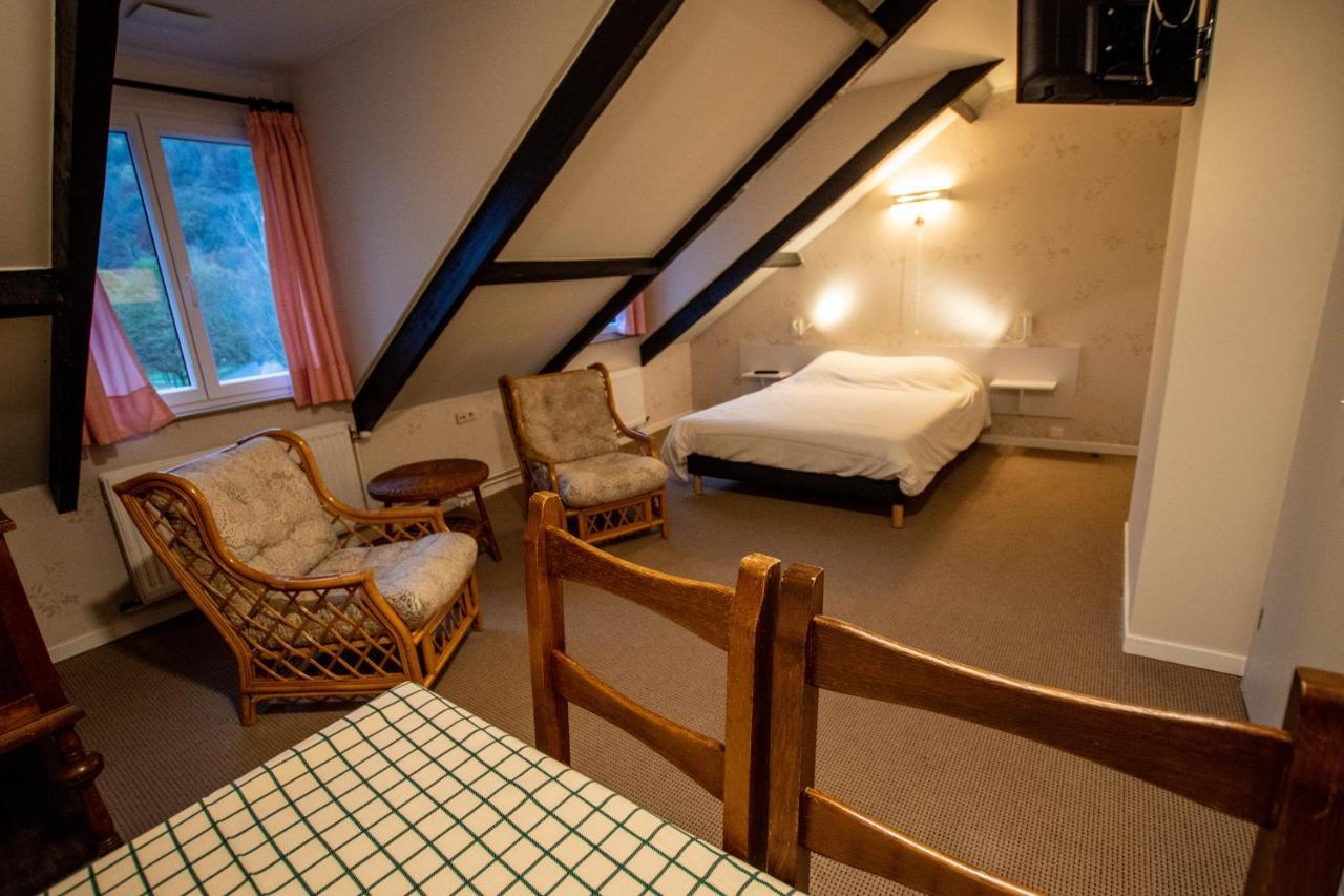 Poupehan Auberge Le Vieux Moulin מראה חיצוני תמונה