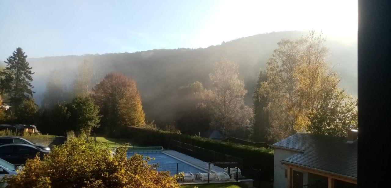Poupehan Auberge Le Vieux Moulin מראה חיצוני תמונה
