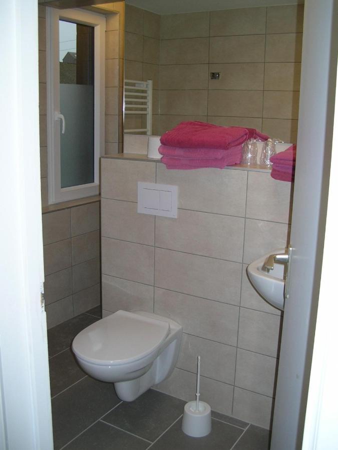 Poupehan Auberge Le Vieux Moulin מראה חיצוני תמונה